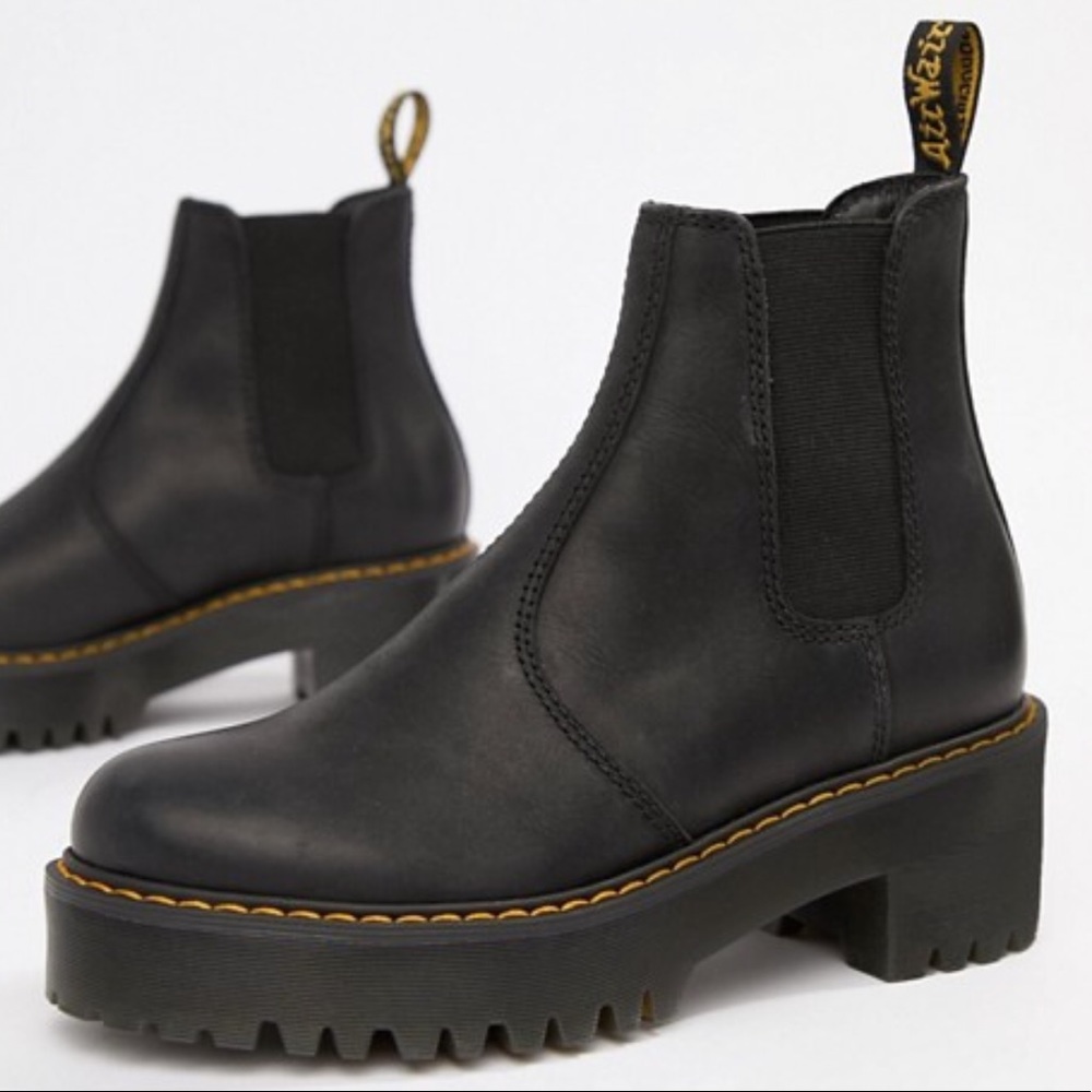 Dr Martens Rometty Leather Heeled Chelsea Boots